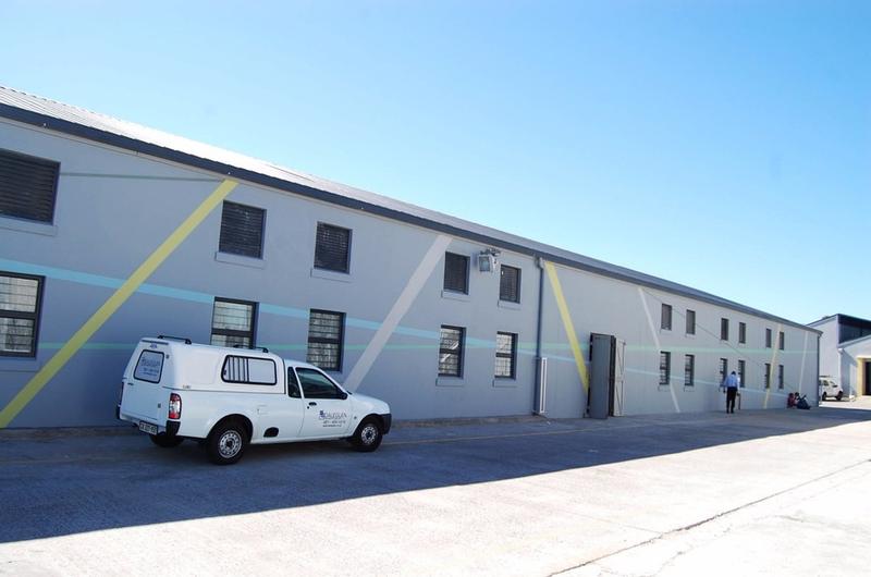 To Let Commercial Property for Rent in Maitland Western Cape
